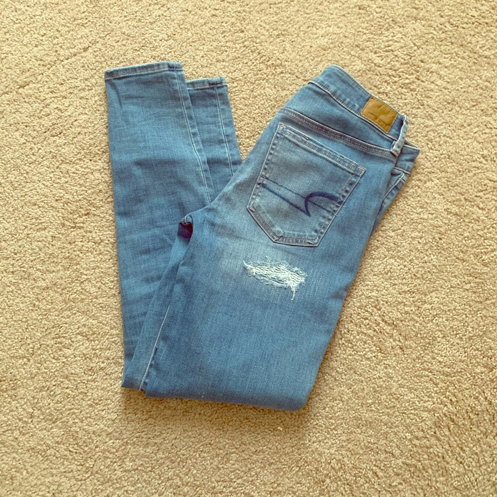 AE Ripped Skinny Jeans